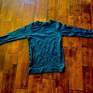 Kid's Lululemon top